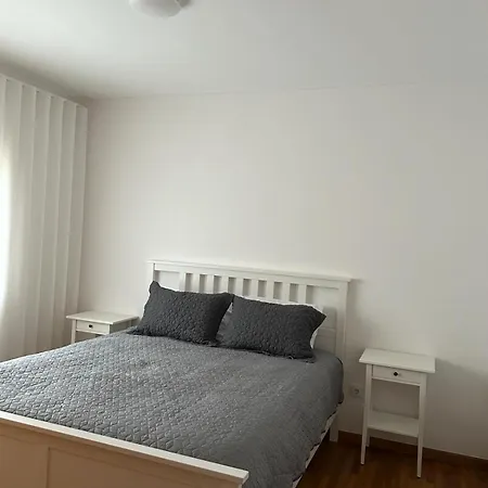 アパート House *